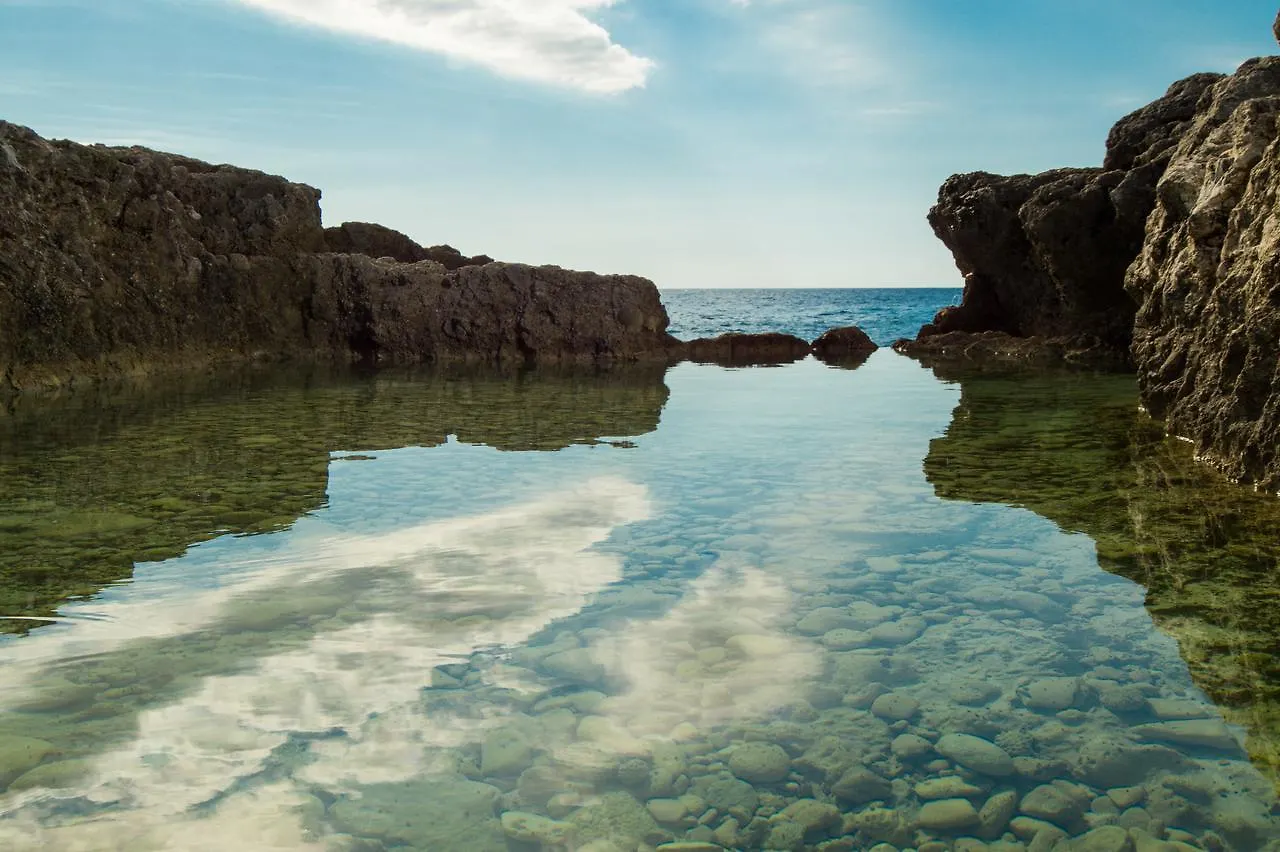 The Cliff Hotel Negril